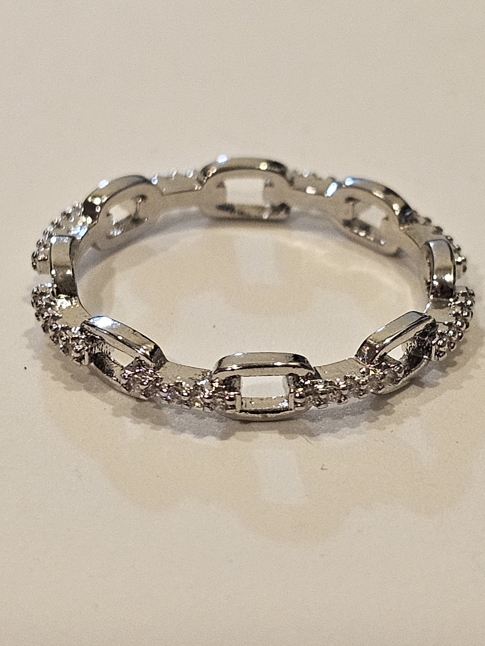 Chic Pavé Cubic Zirconia Chain Link Band Ring